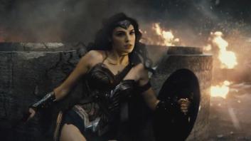 la-et-hc-batman-v-superman-dawn-of-justice-trailer-20150711